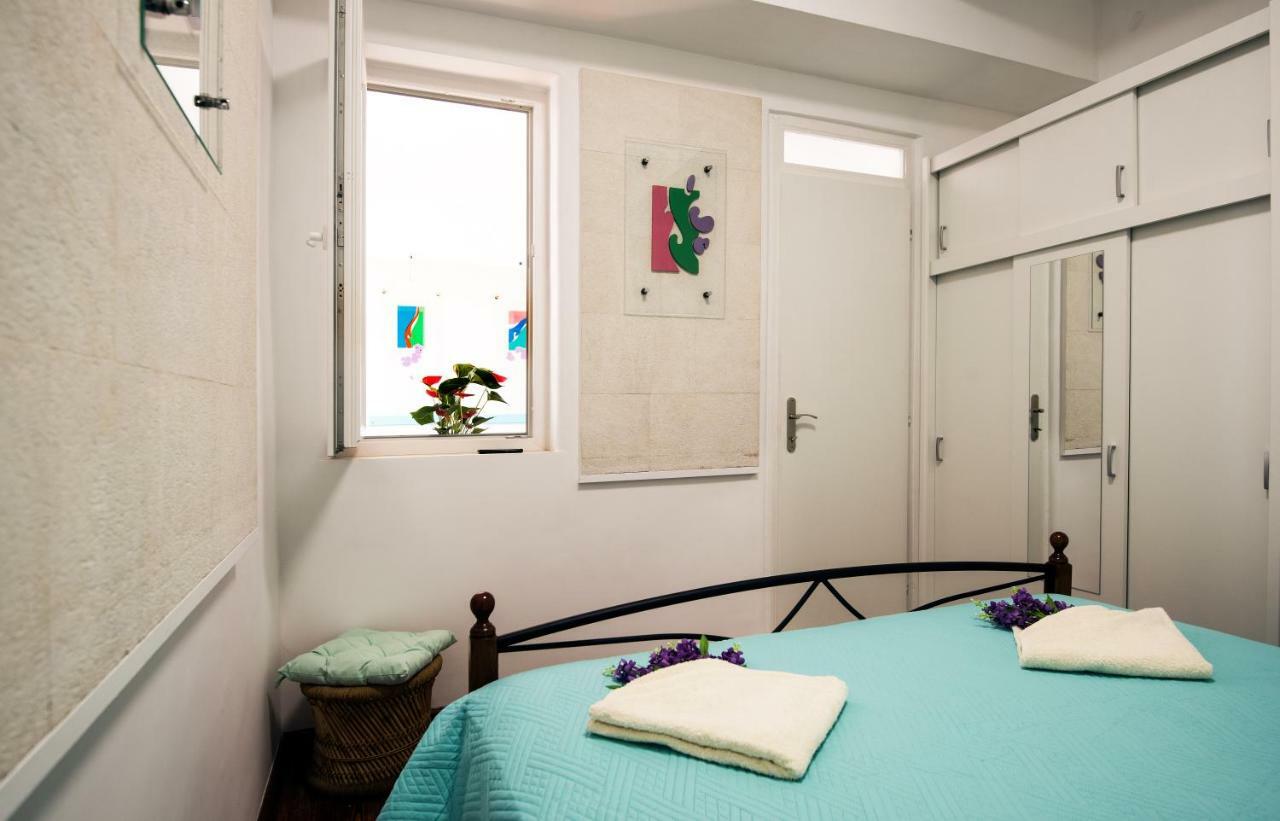 ספליט Ibis Your Cosy Oasis With Private Parking And Patio מראה חיצוני תמונה