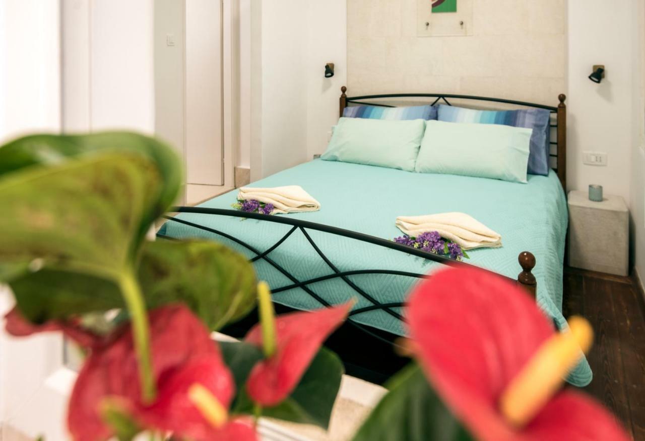 ספליט Ibis Your Cosy Oasis With Private Parking And Patio מראה חיצוני תמונה