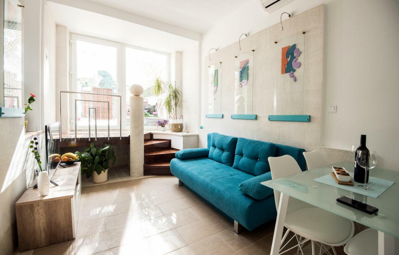 ספליט Ibis Your Cosy Oasis With Private Parking And Patio מראה חיצוני תמונה
